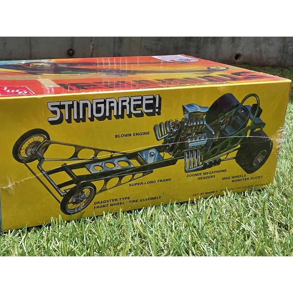 AMT Stingaree Model Kit #1259/12 New Sealed 1:25 Retro Deluxe Edition
